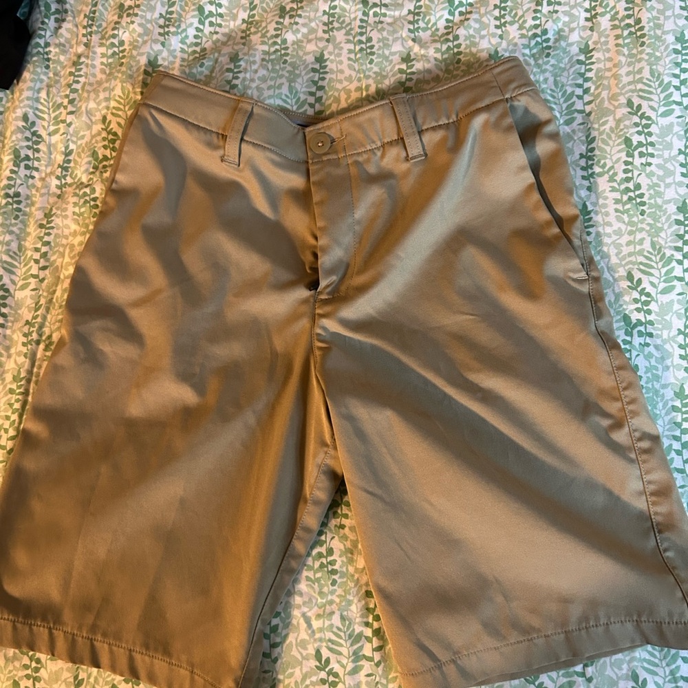 Men's Tan Shorts